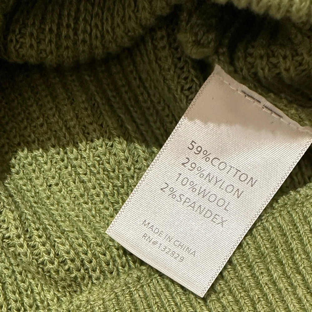 L'Academie Maja sleeveless sweater Knit Crop Top - Picture 9 of 13